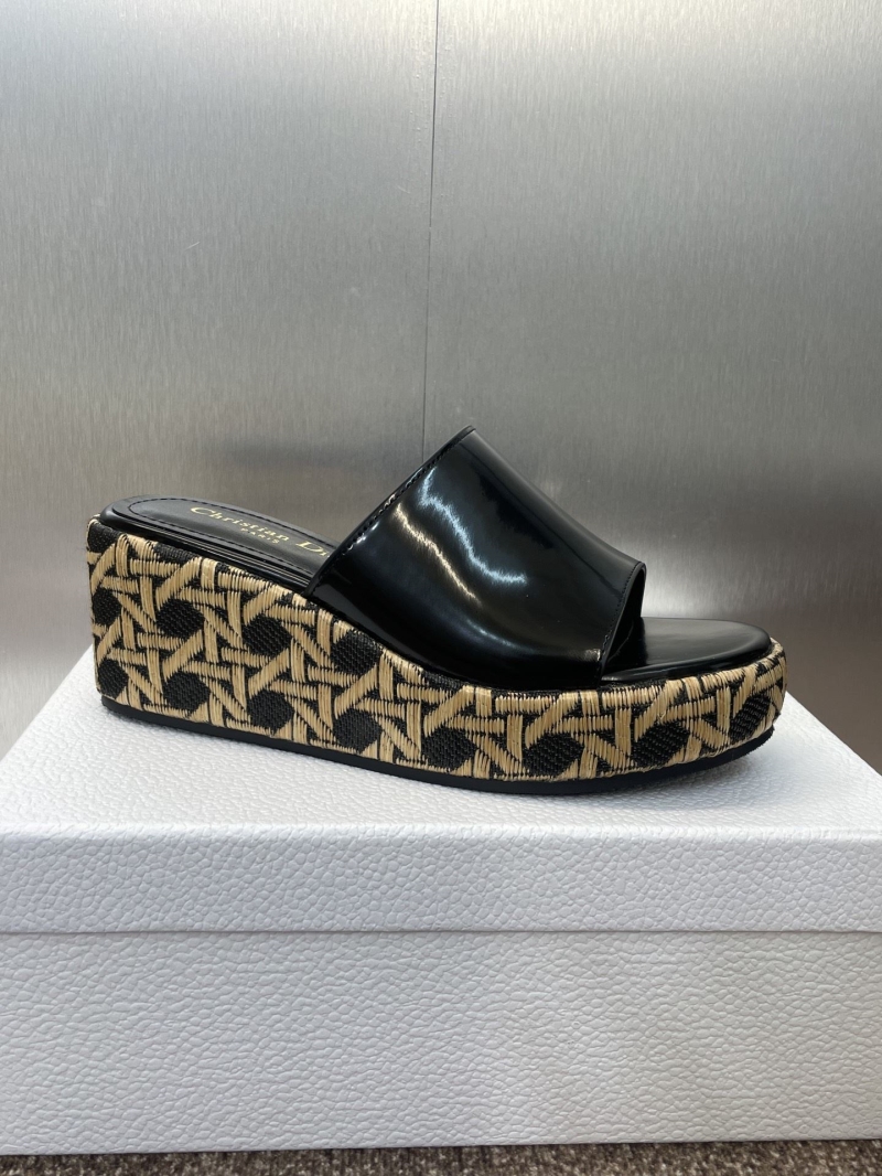 chr1st1an D10r slippers